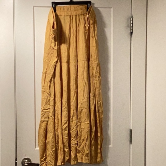 Angie Yellow Maxi Skirt - Picture 2 of 3